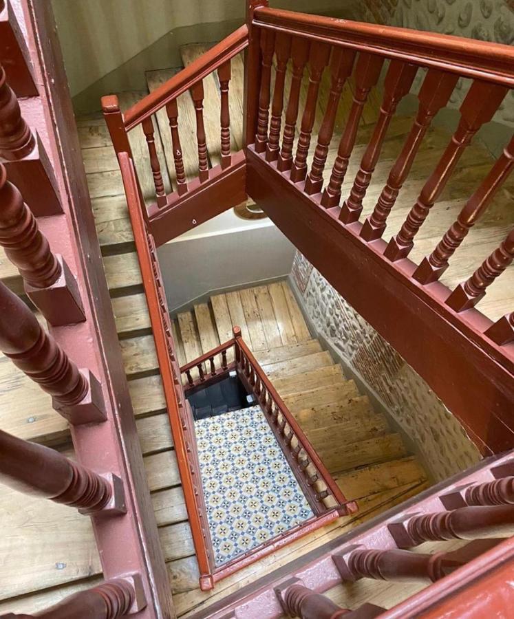 Albany Ancha Hotel เลออน ภายนอก รูปภาพ Staircase