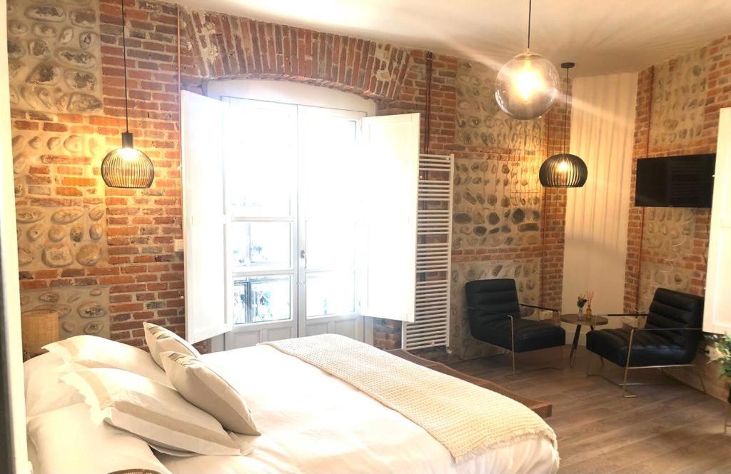 Albany Ancha Hotel เลออน ภายนอก รูปภาพ A room at the hotel